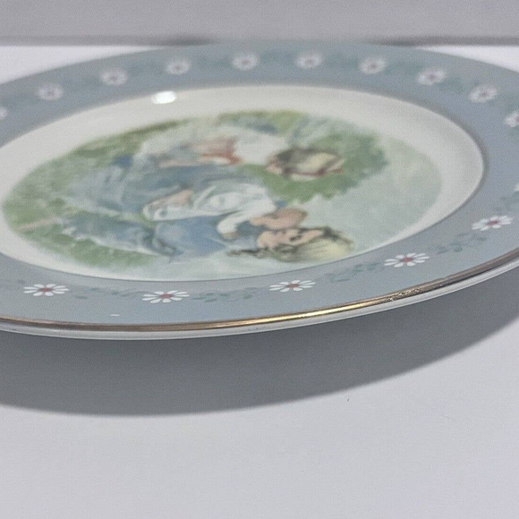 Vintage Tenderness Commemorative Plate Special Edition Avon Productions 1974 - Picture 7 of 16